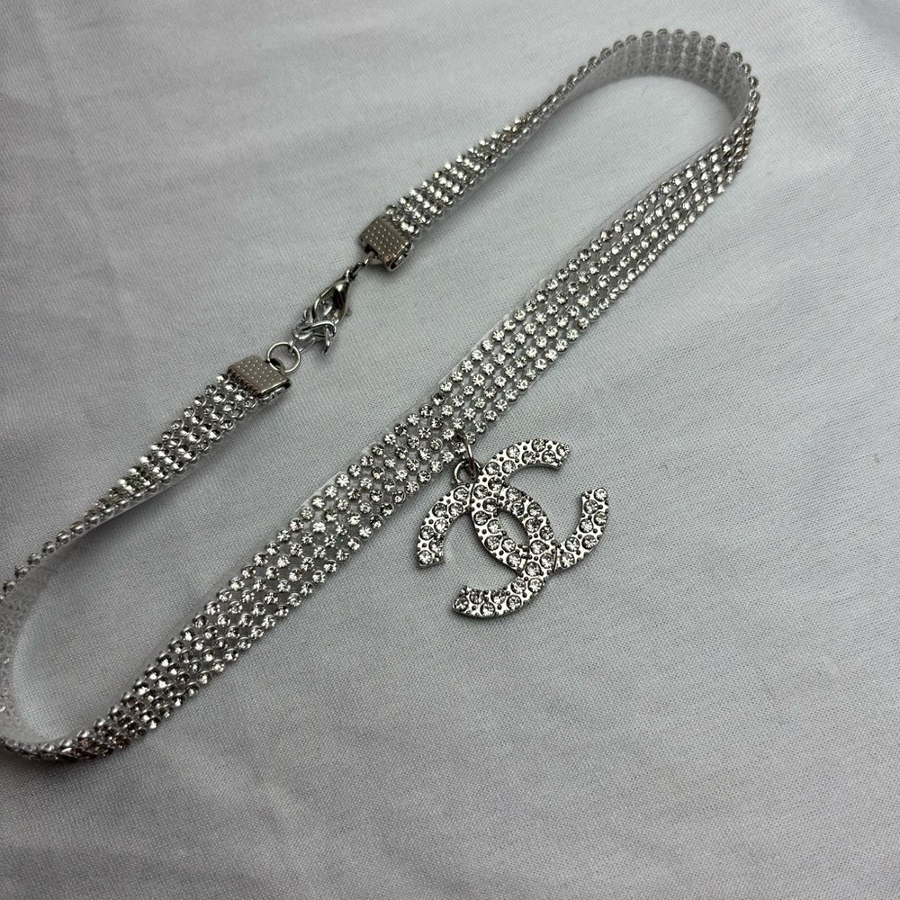 Rhinestone Silver Crystal Pendant Choker New! - Picture 2 of 8